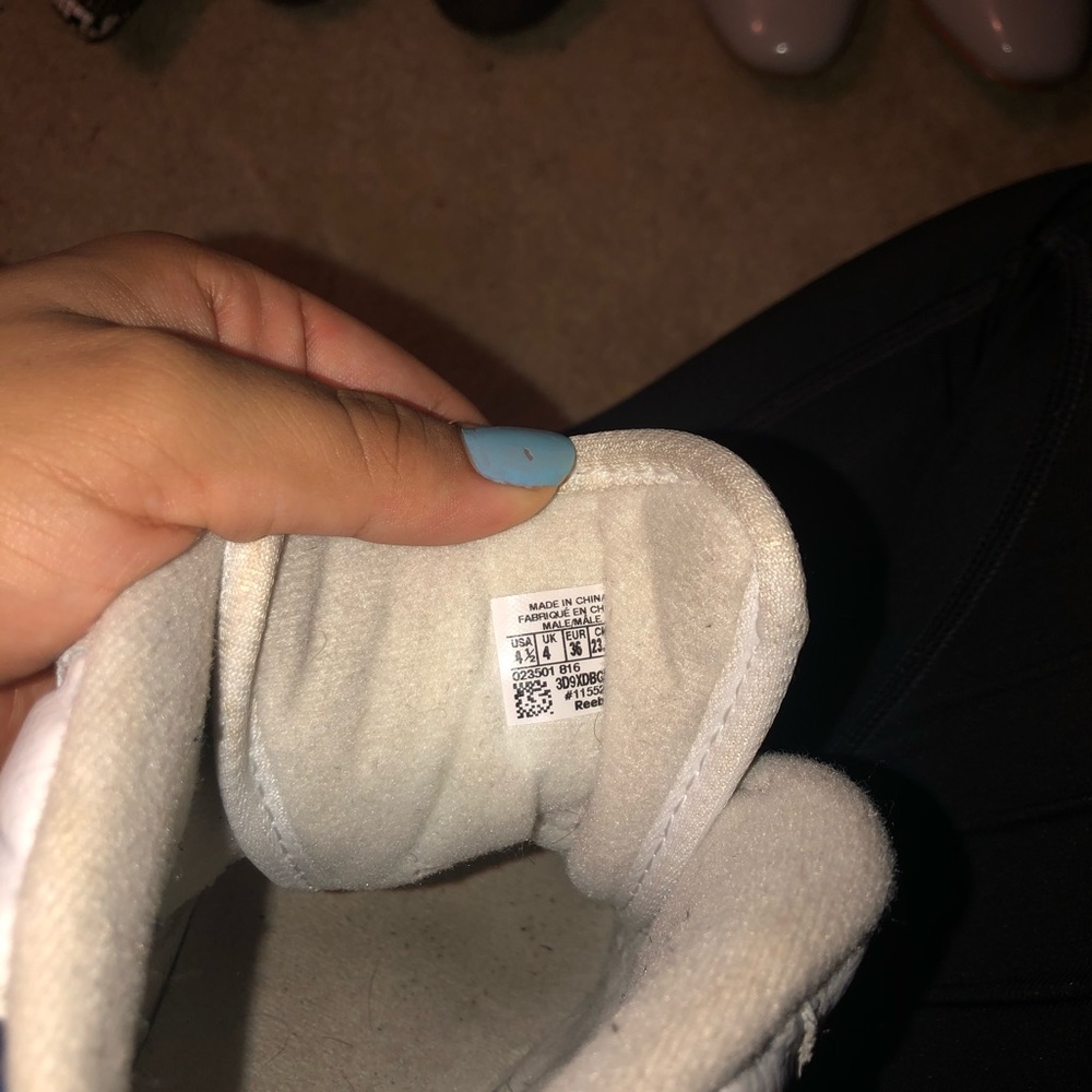 Shoes - Picture 2 of 3